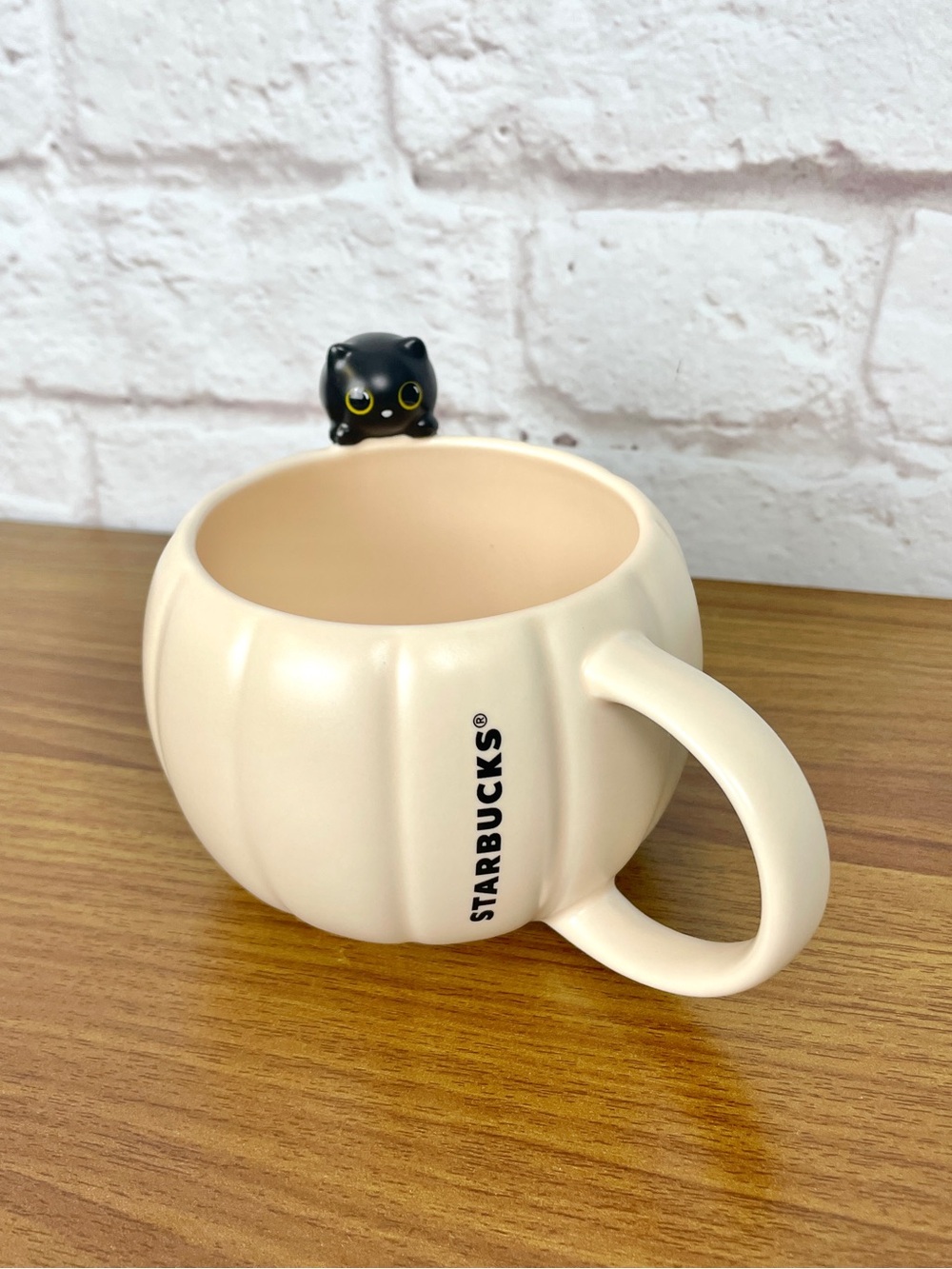 Starbucks Black Cat Pumpkin Autumn Europe Ceramic Mug